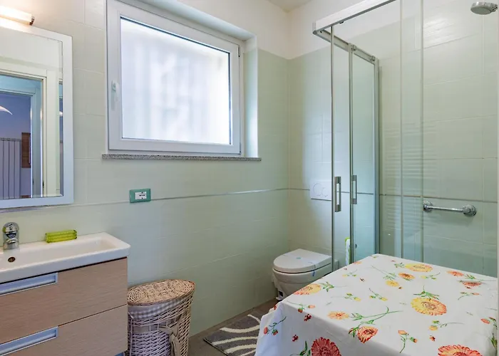 度假居 Carmen By Interhome Brissago-Valtravaglia