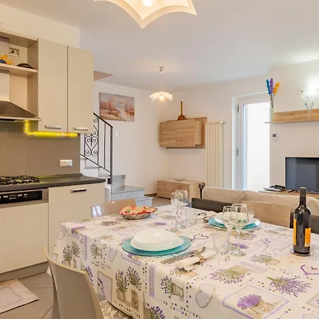 Carmen By Interhome Hébergement de vacances Brissago-Valtravaglia